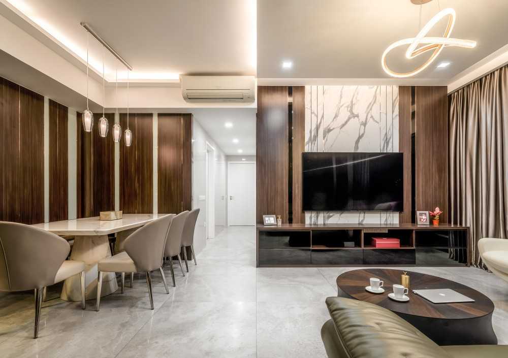 Modern Dining Room with Drop Light and Dining Table
