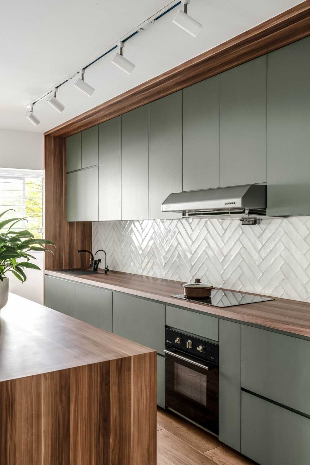 Modern Kitchen with Countertop and Oven