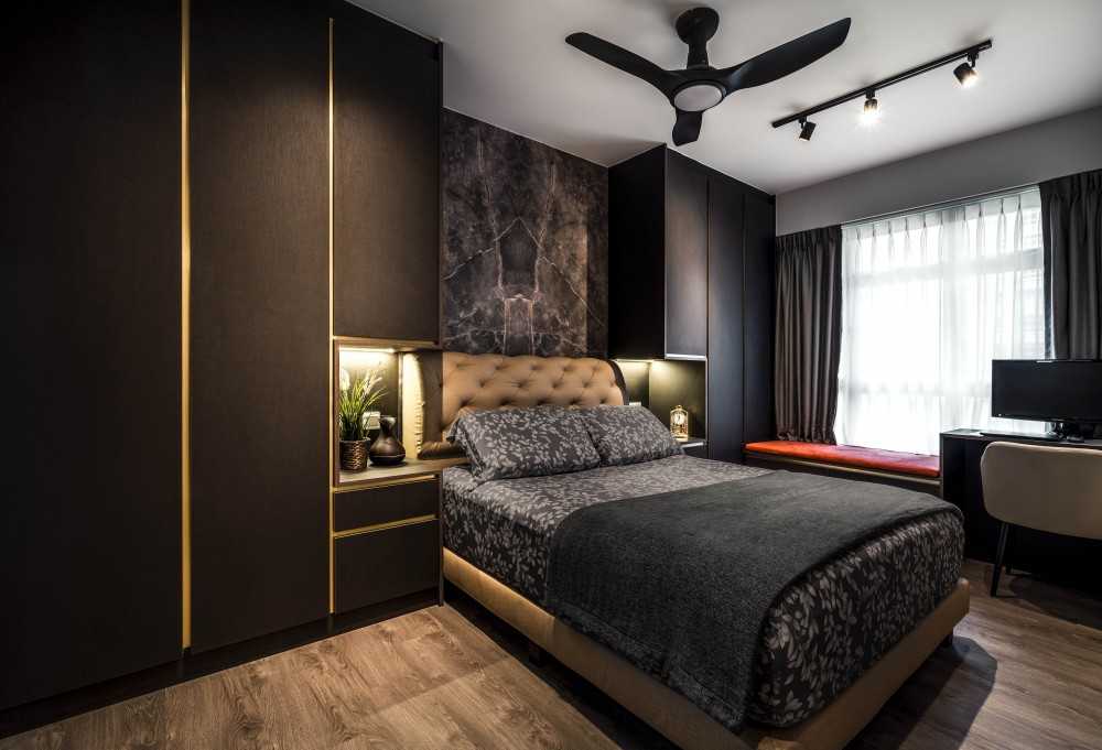 Contemporary Bedroom with Ceiling Fan and Queen Bed