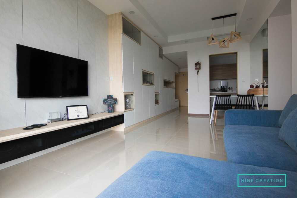 Modern Living Room with Bookshelf and Settee