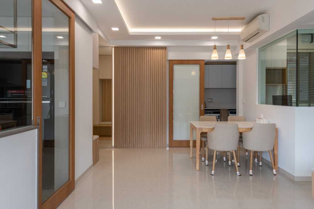 Contemporary Dining Room with Cove Lighting and Drop Ceiling