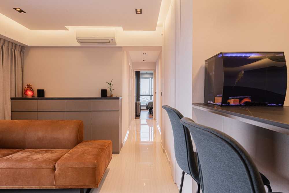 Contemporary Dining Room with Cove Lighting and Drop Ceiling