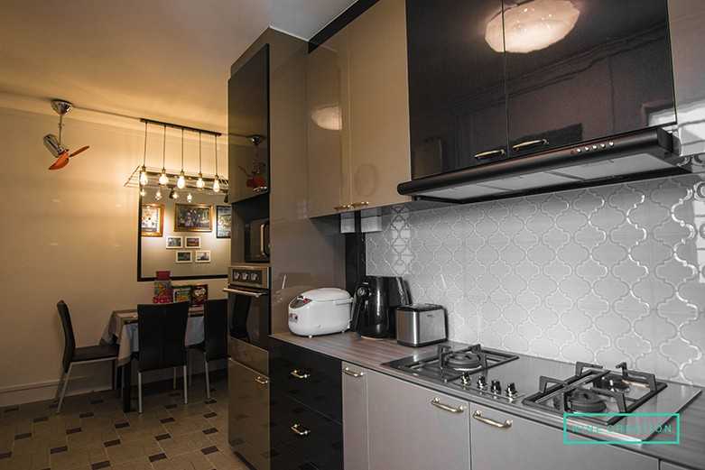 Asian Kitchen with Countertop and Homogeneous Tiles