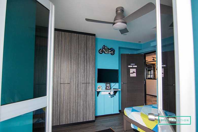 Asian Bedroom with Ceiling Light and Wardrobe