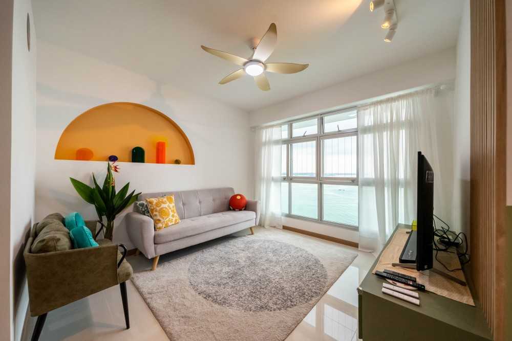 Modern Living Room with Sofa and TV