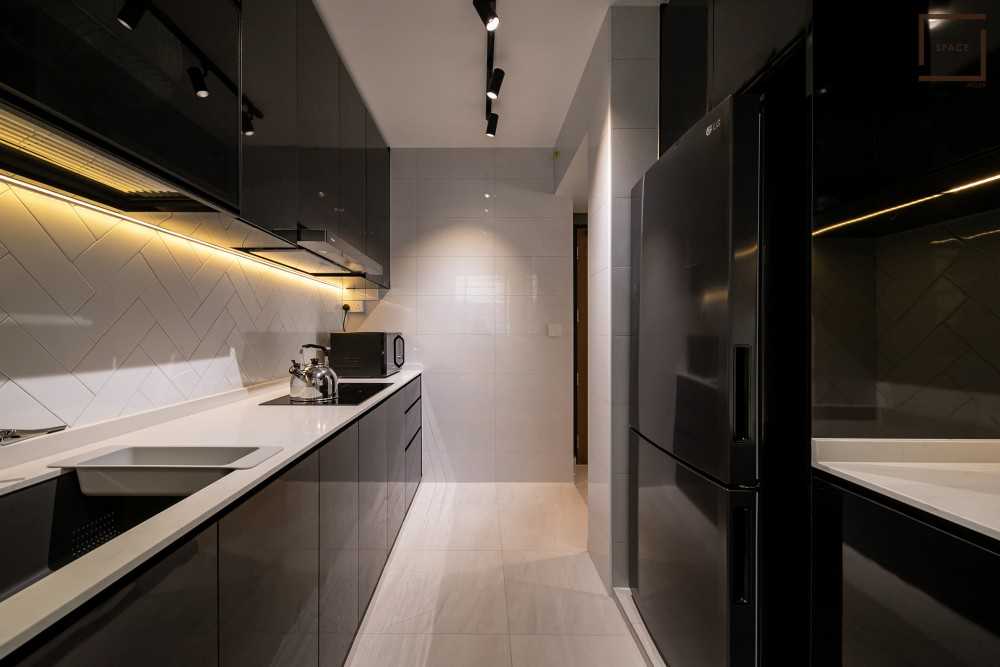 Modern Kitchen with Kitchen Accessories and Kitchen Tap