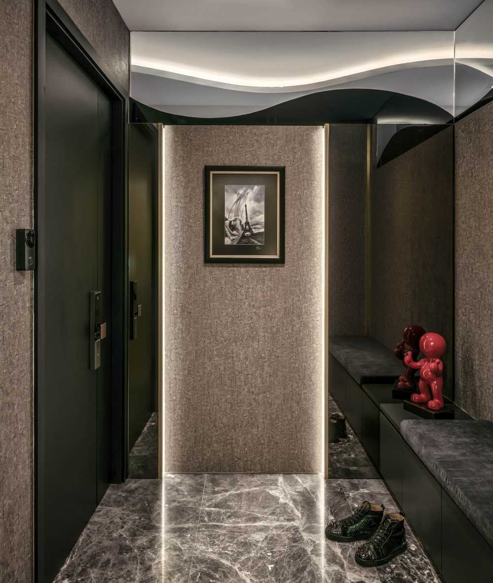 Modern Entryway with Seating Bench and Small Storage