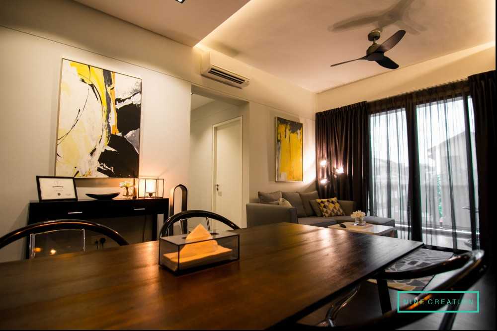 Modern Dining Room with Dining Table and Lighting