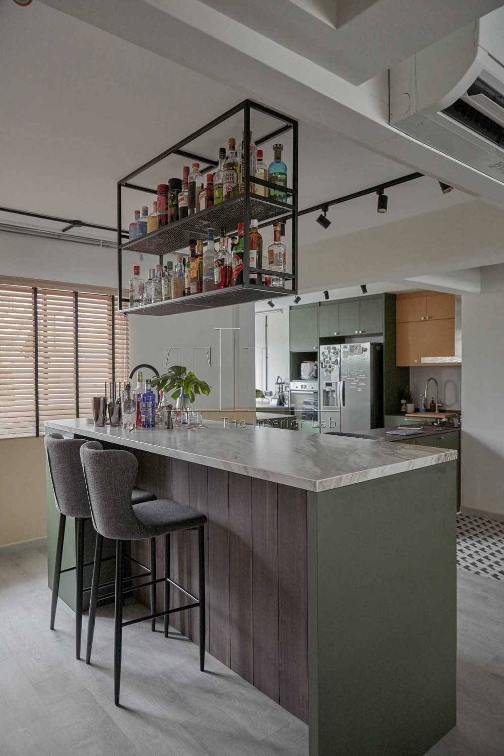 Eclectic Home Bar with Bar Counter and Drinkware