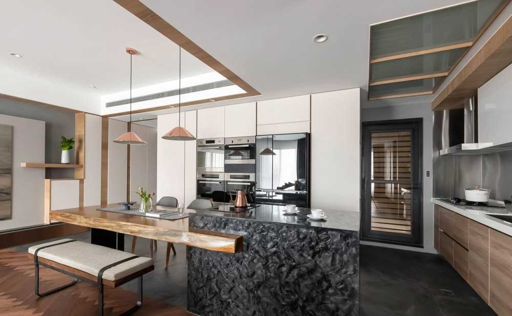 Modern Kitchen with Wood Flooring and TV Console