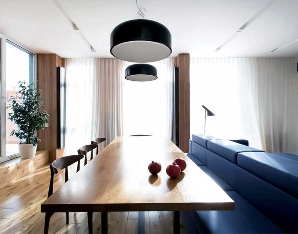 Modern Dining Room with Vinyl Flooring and Kitchen Backsplash