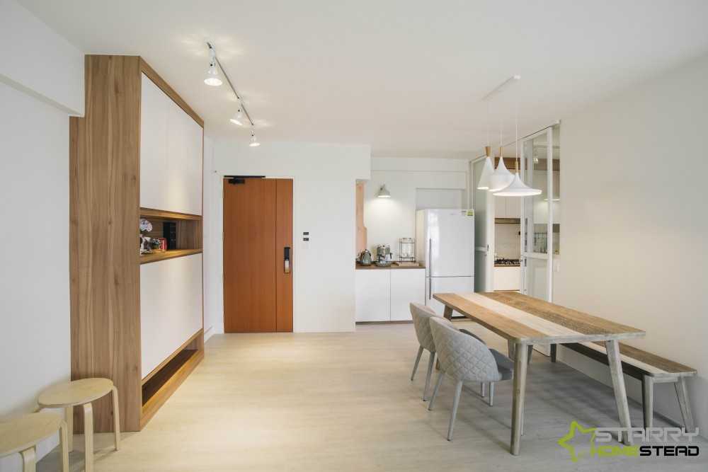 Contemporary Dining Room with Vinyl Flooring and Dining Table