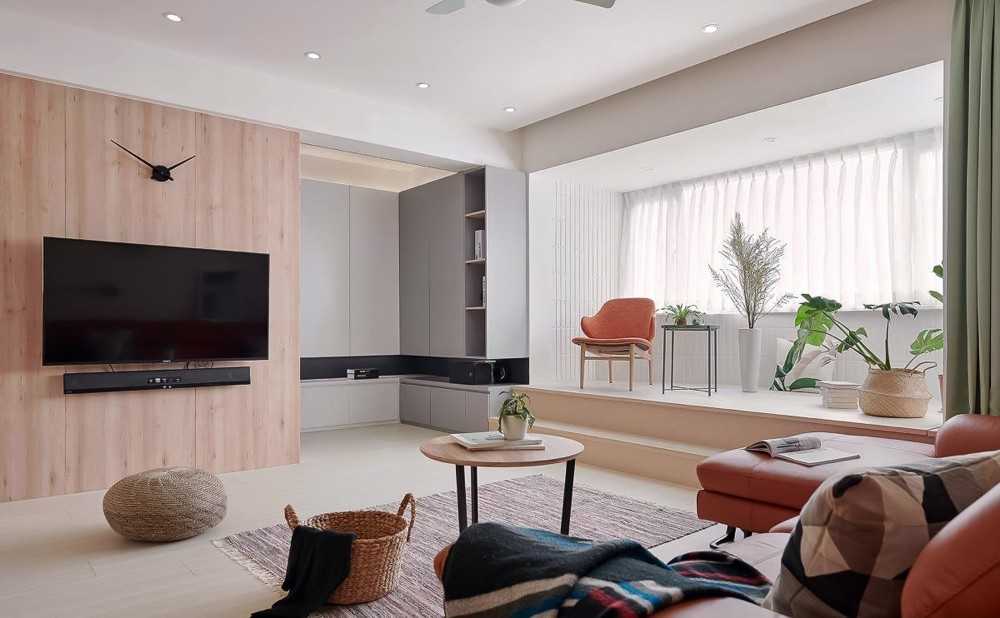 Contemporary Living Room with Wood Flooring and Drop Ceiling