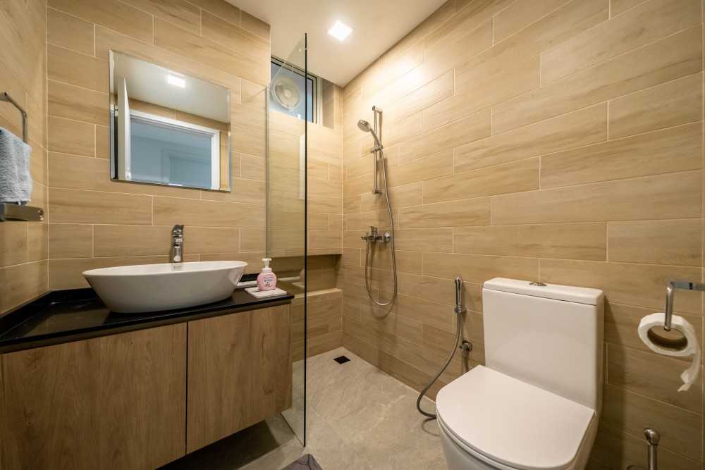 Contemporary Bathroom with Herringbone Tiling and Rainshower