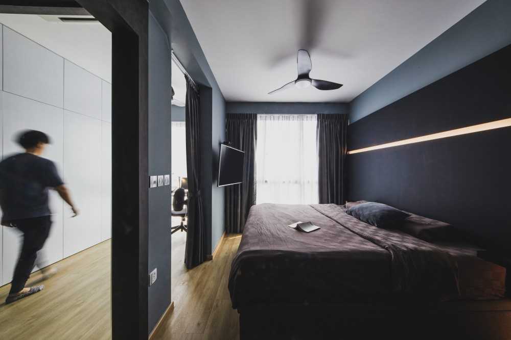 Minimalist Bedroom with Lighting and Wall Light