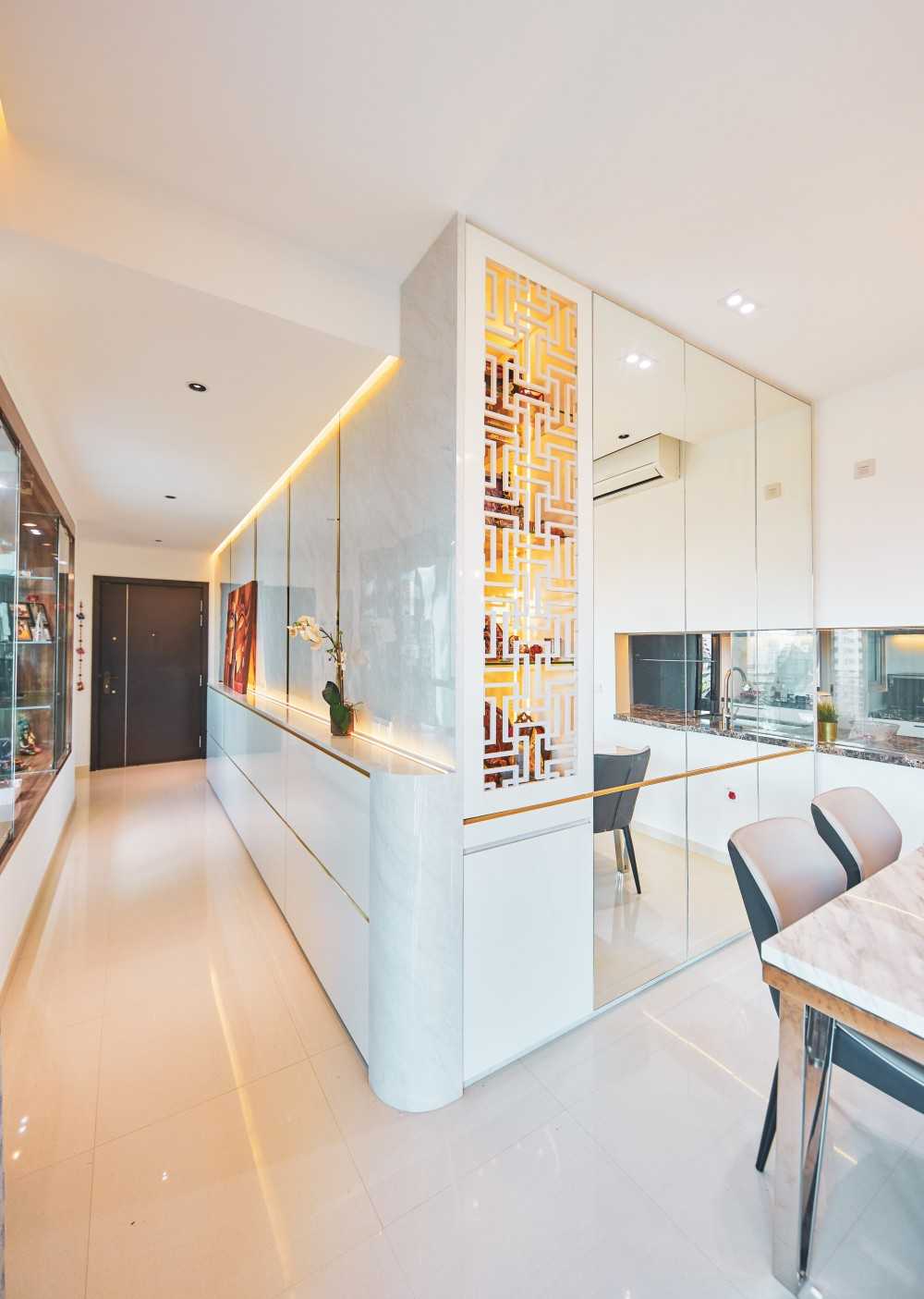 Modern Entryway with Mirror and Shoe Cabinets