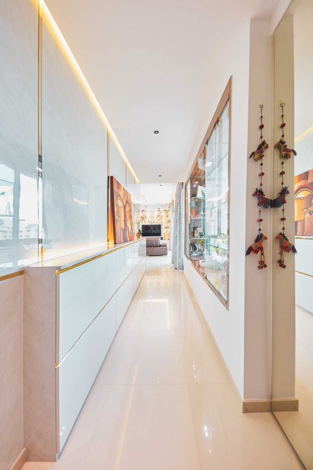 Modern Entryway with Mirror and Shoe Cabinets