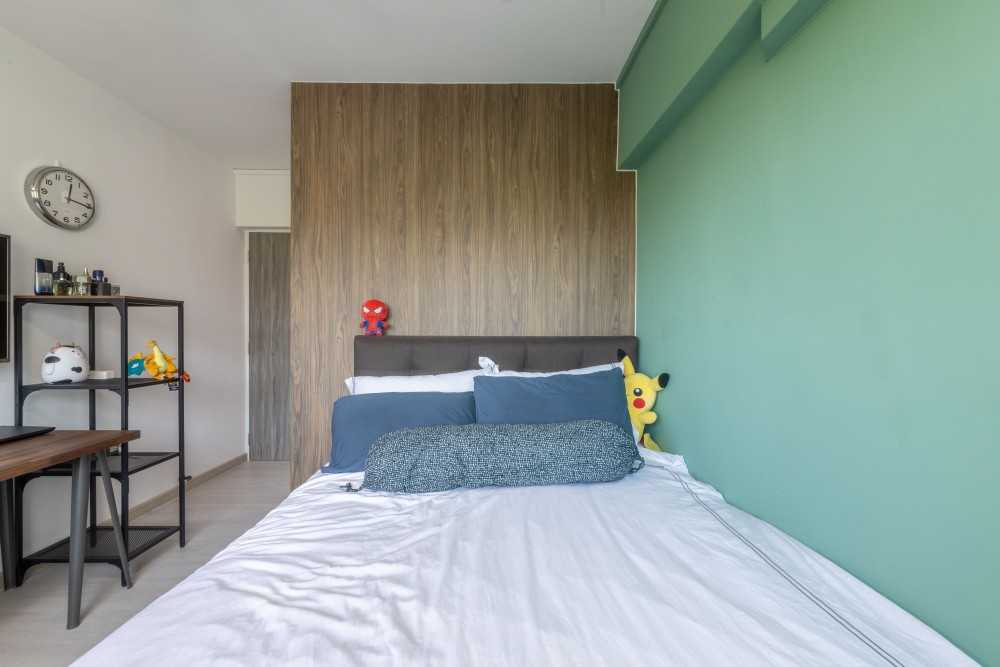 Scandinavian Bedroom with Platform Bed and Vinyl Flooring