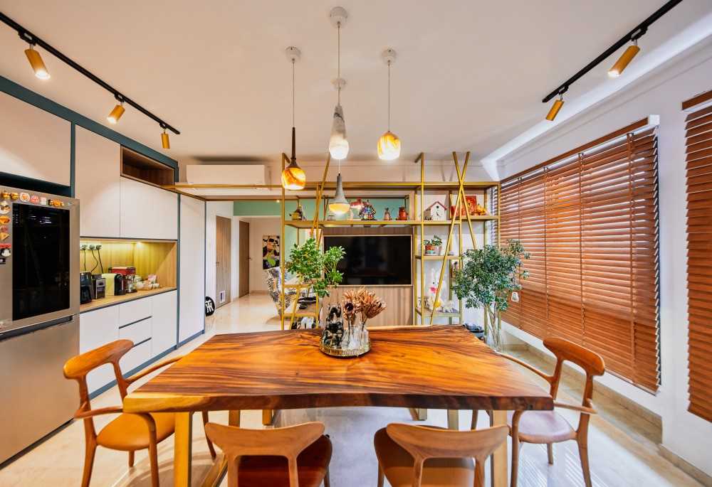 Eclectic Living Room with Countertop and TV Console