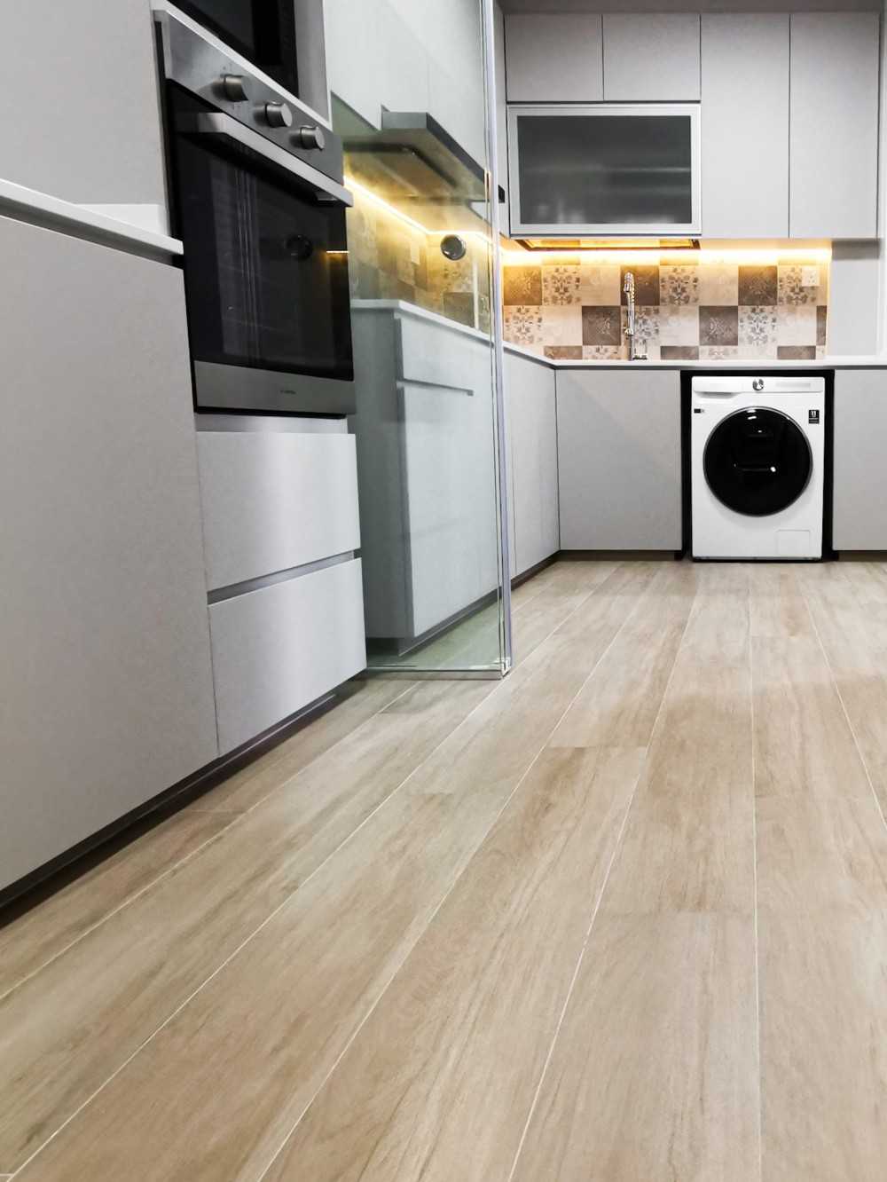 Scandinavian Kitchen with Countertop and Homogeneous Tiles