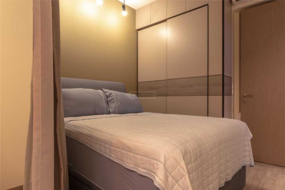 Modern Bedroom with Ceiling Light and Wardrobe
