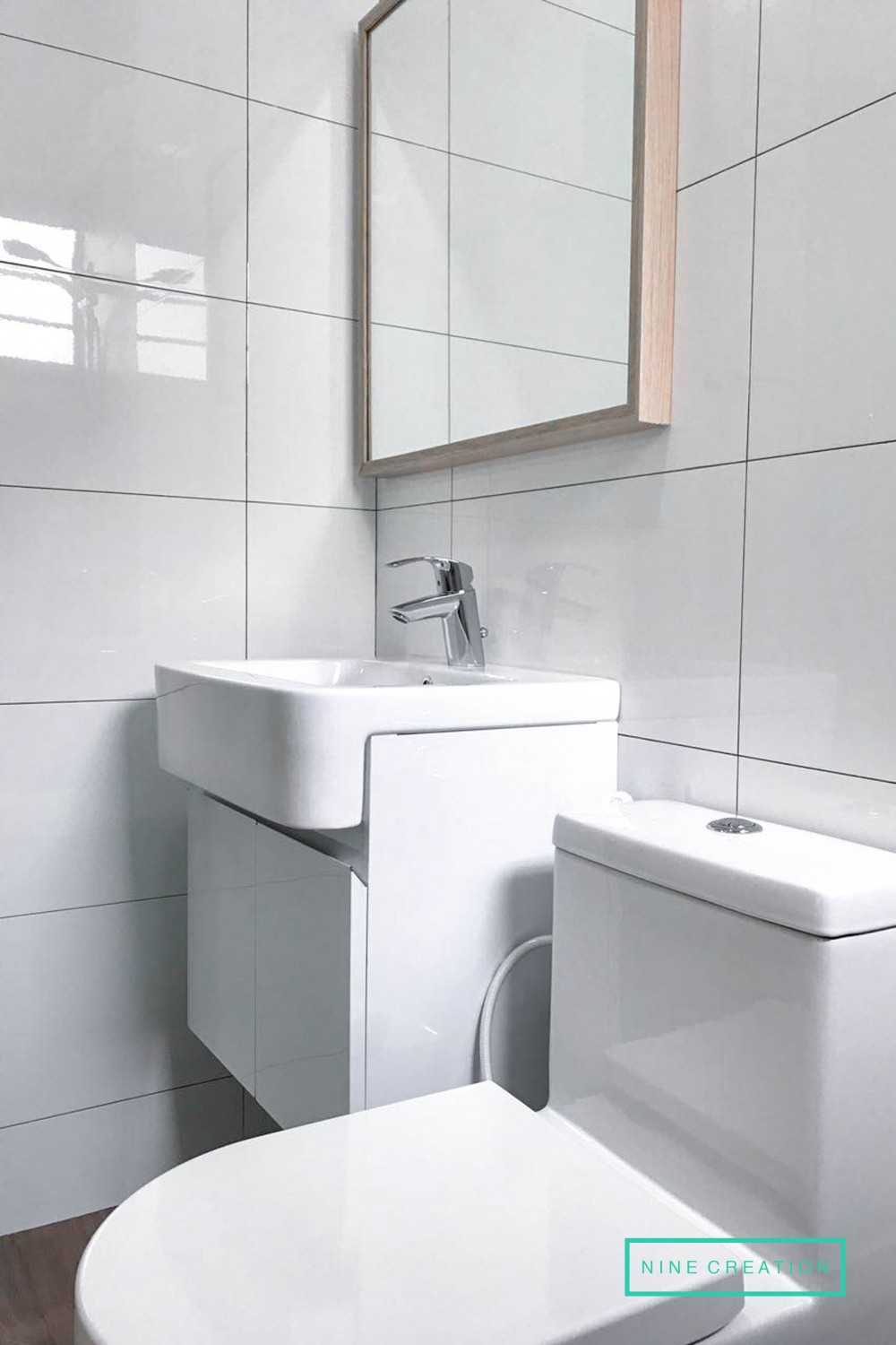 Scandinavian Bathroom with Mirror and Shower Screen