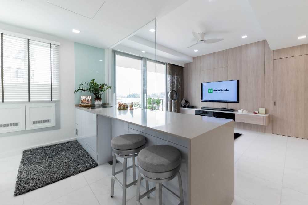 Modern Kitchen with Countertop and Marble Floor
