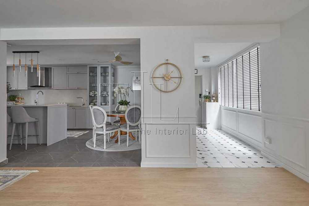 Contemporary Dining Room with Ceiling Fan and Dining Table