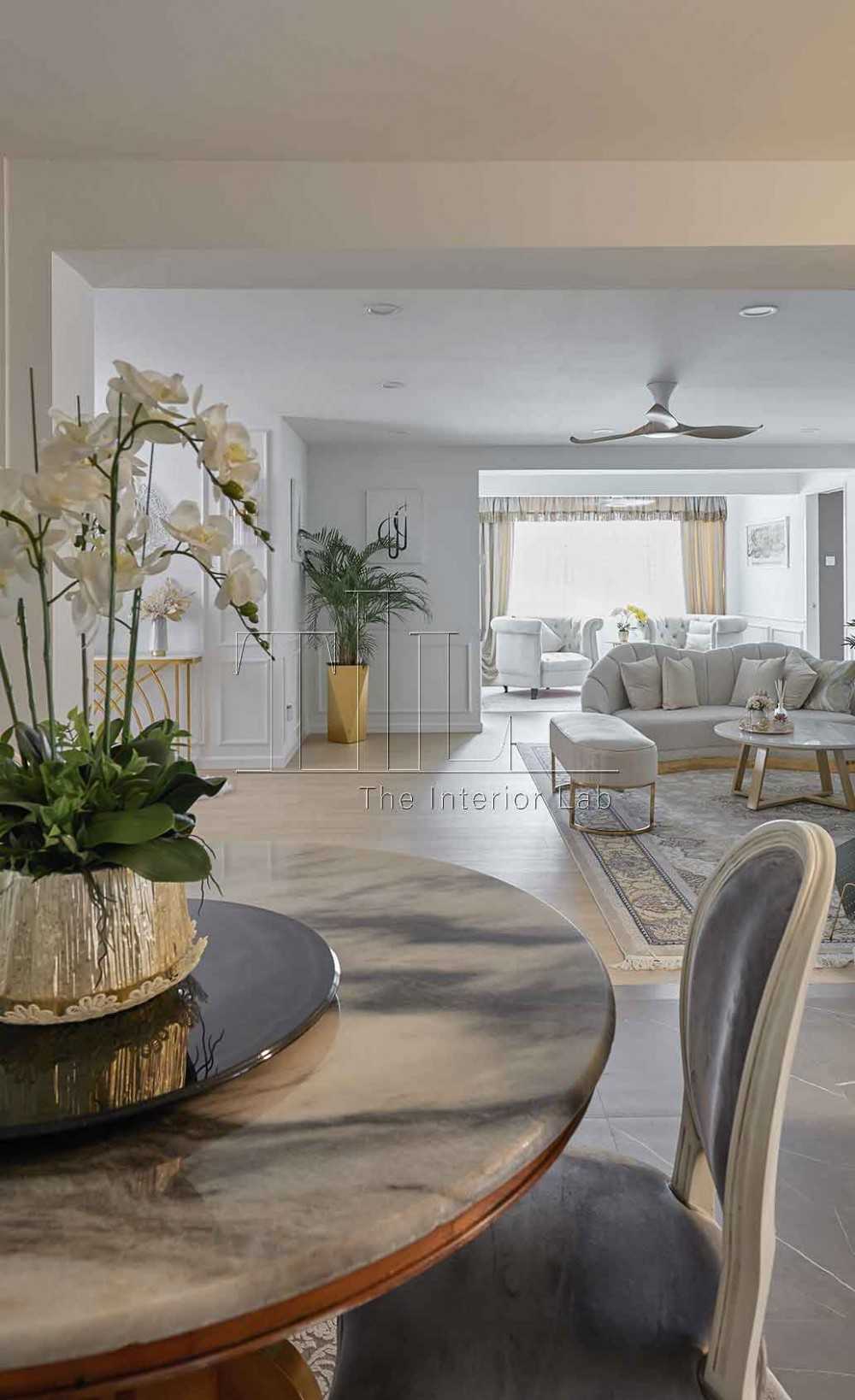 Contemporary Living Room with Wood Flooring and Ceiling Fan