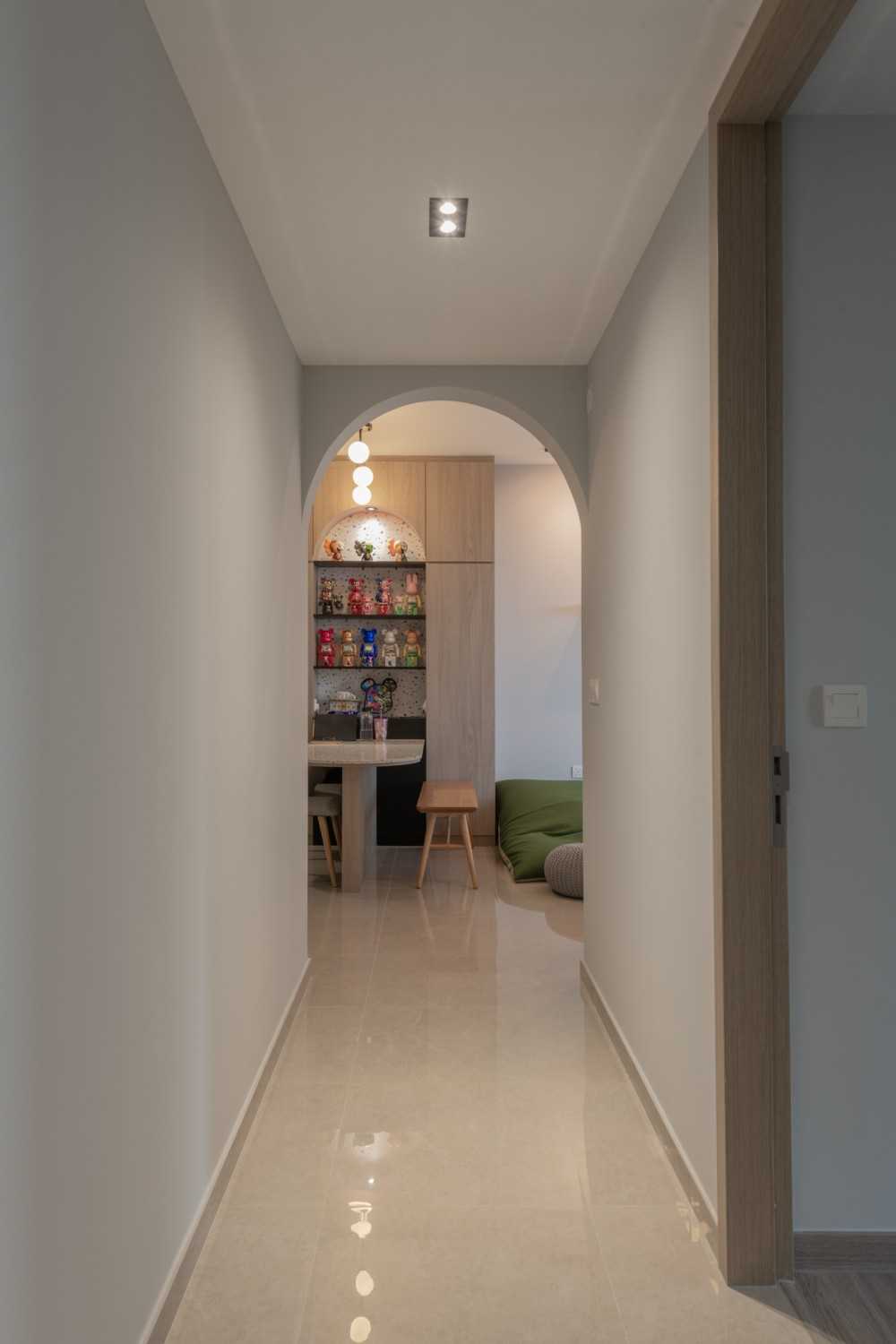 Eclectic Entryway with Seating Bench and Small Storage
