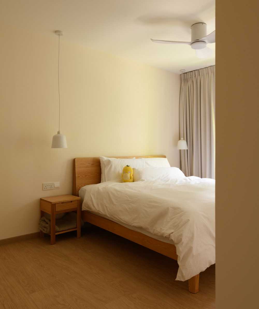 Scandinavian Bedroom with Platform Bed and Vinyl Flooring