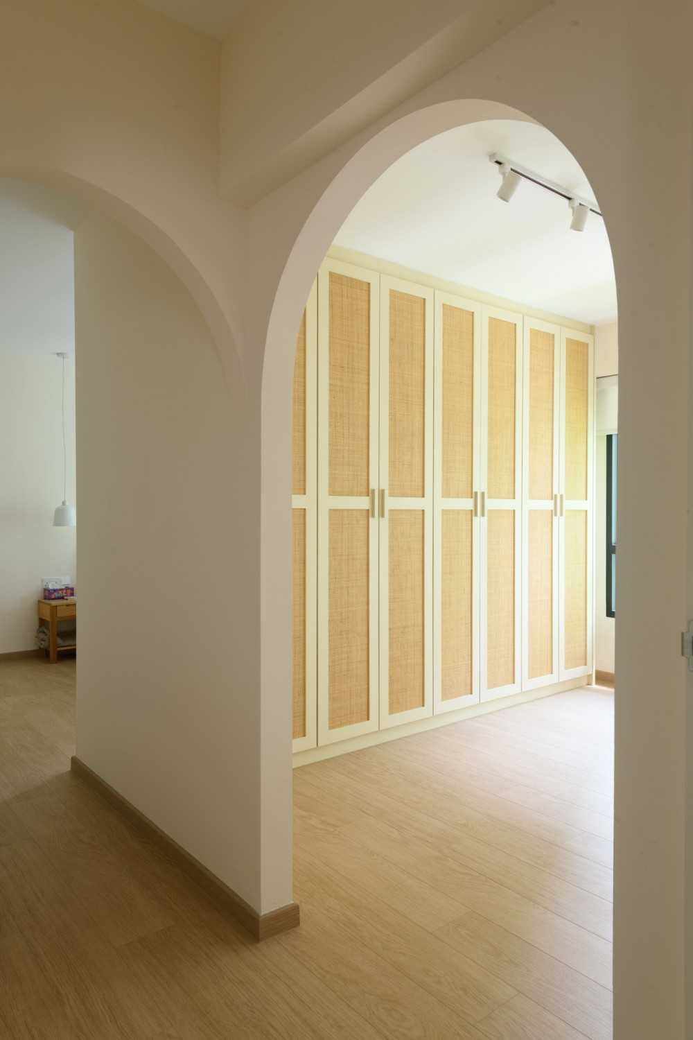 Scandinavian Bedroom with Vinyl Flooring and Wardrobe