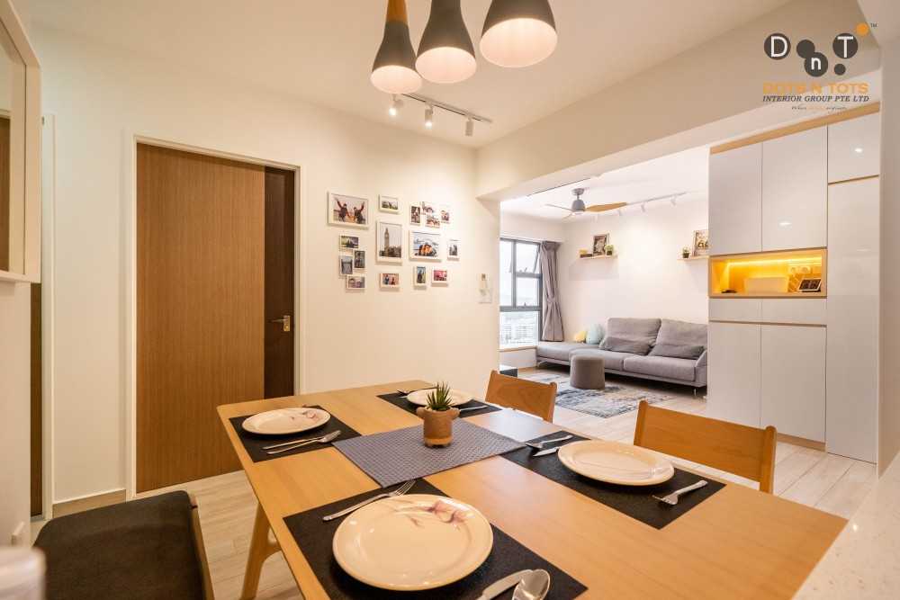 Scandinavian Dining Room with Drop Light and Drop Ceiling