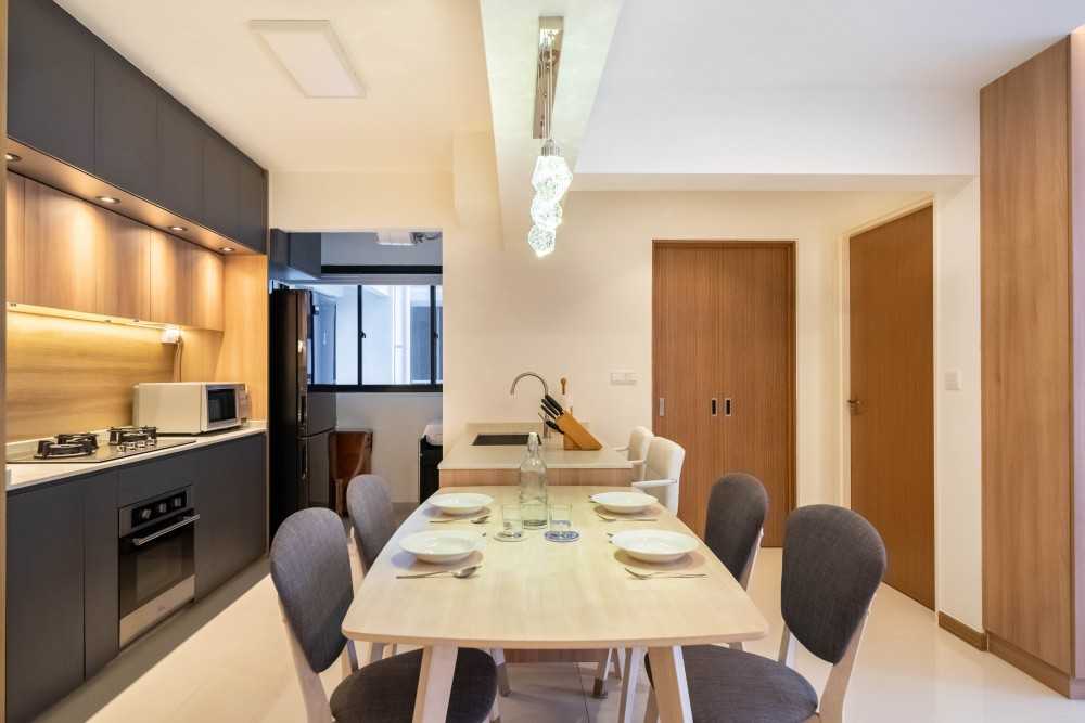 Scandinavian Dining Room with Drop Ceiling and Ceiling Light
