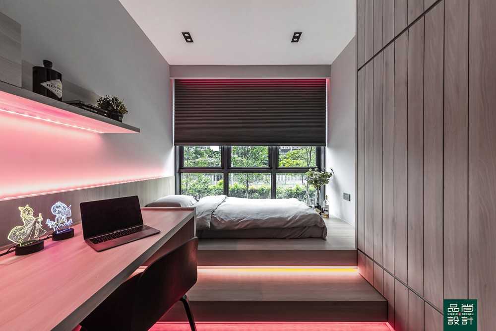 Modern Bedroom with Bookshelf and Platform Bed