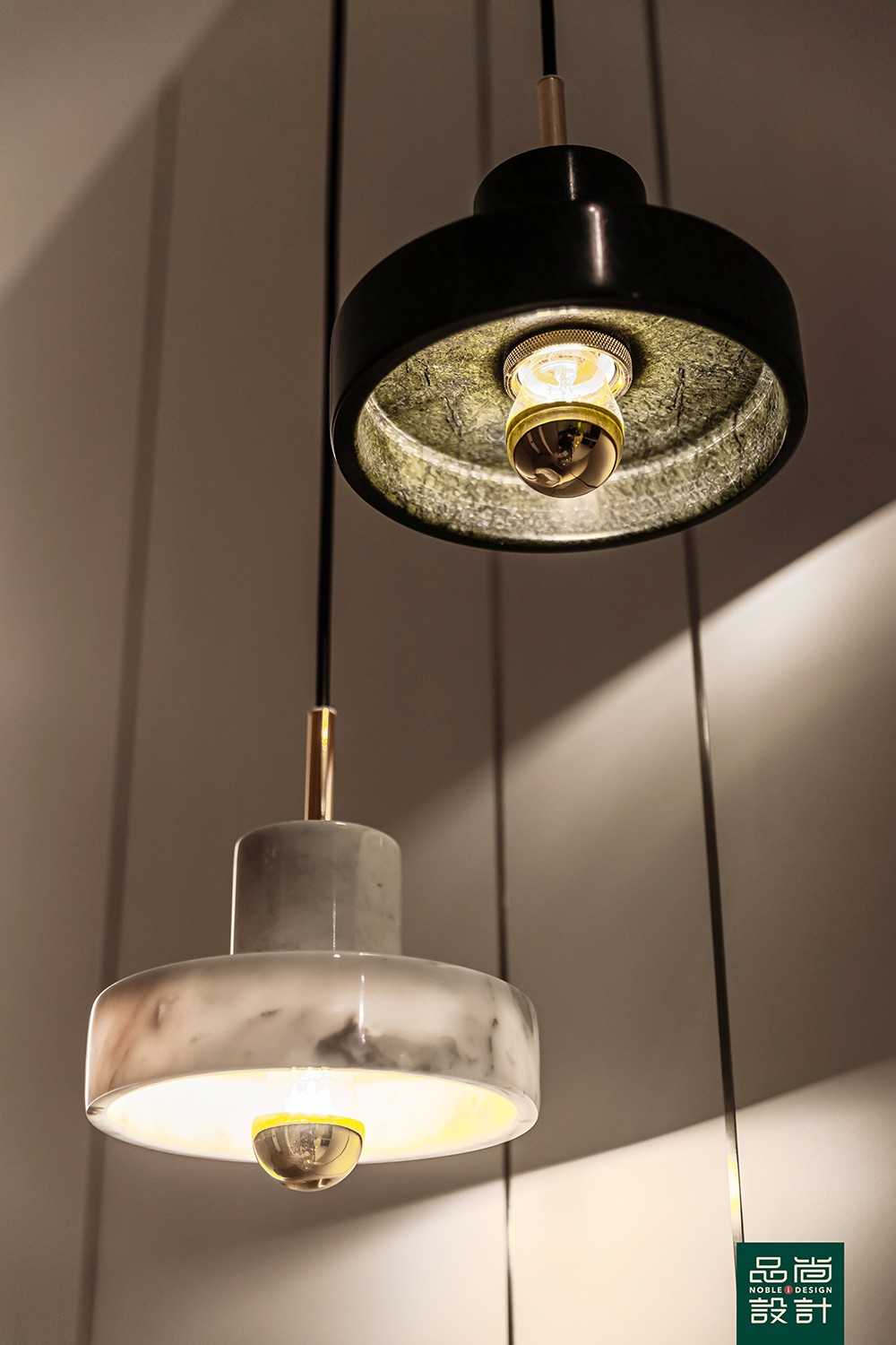 Modern Foyer with Feature Wall and Lighting