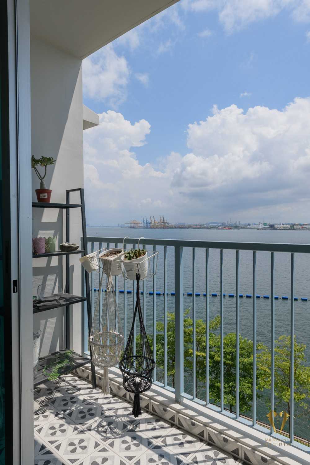 Contemporary Balcony with Window Seat and Outdoor Table