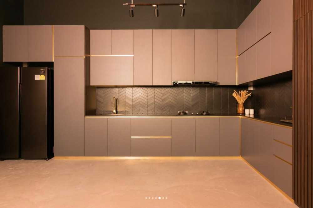 Contemporary Kitchen with Herringbone Tiling and Cement Floor