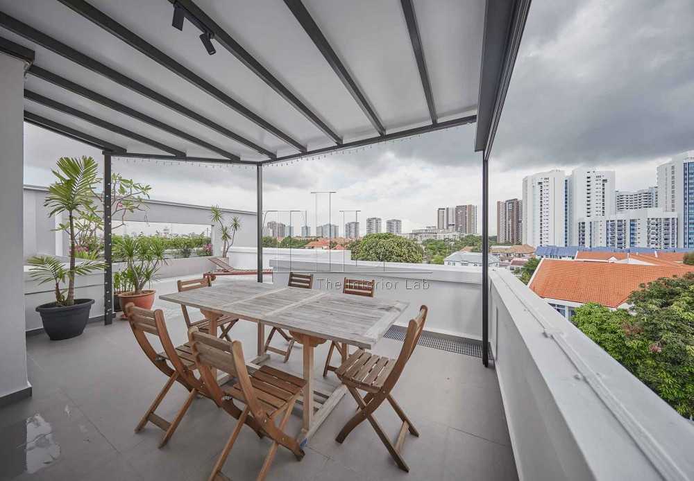 Contemporary Rooftop with Outdoor Table and Outdoor Cushions