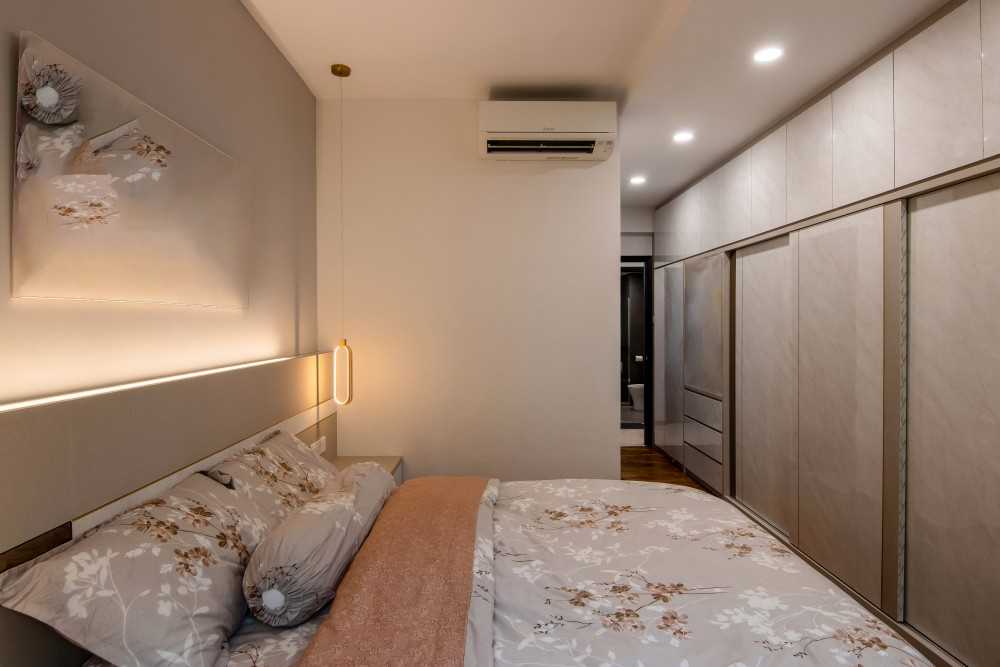 Modern Bedroom with Ceiling Light and Wardrobe