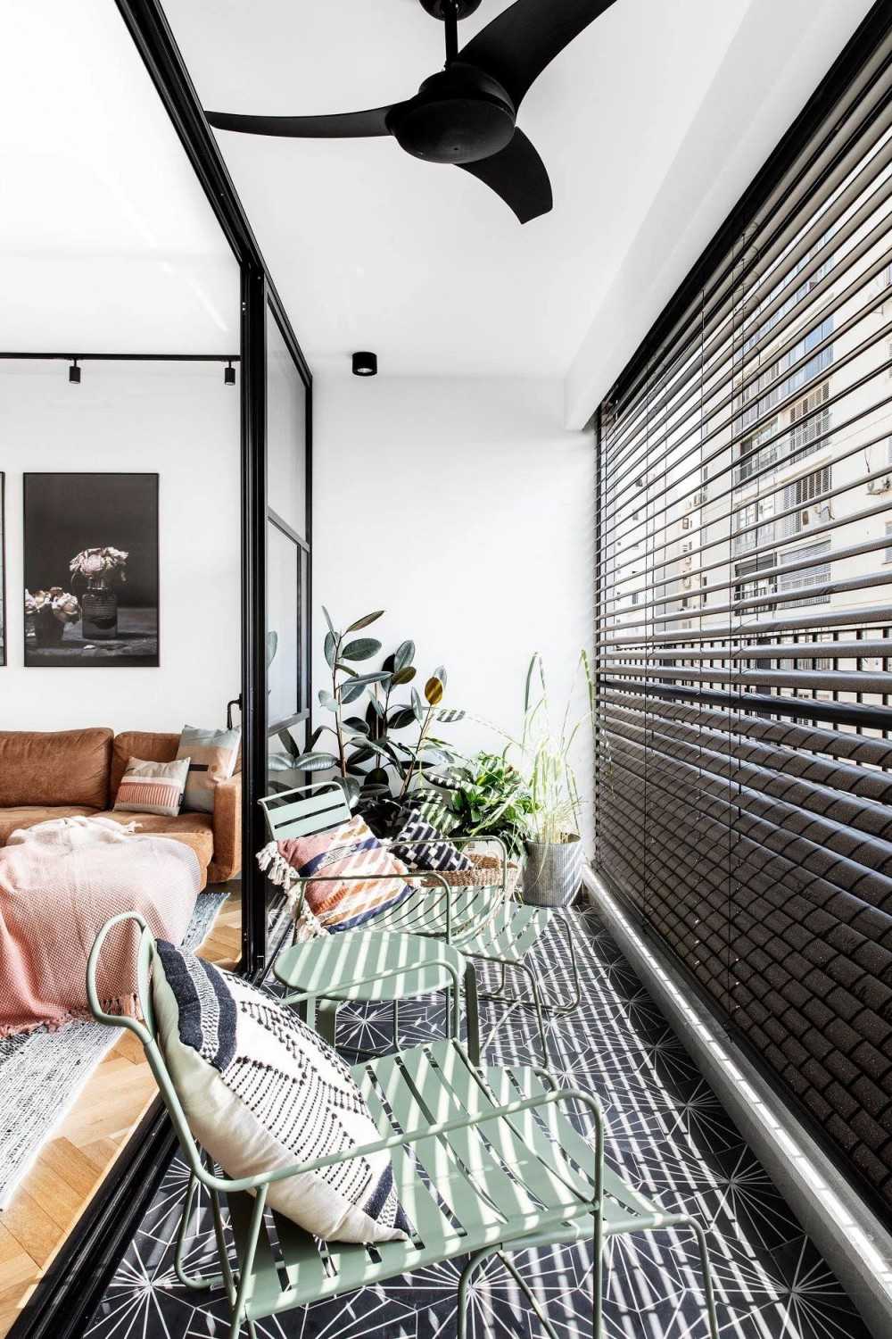 Contemporary Living Room with Homogeneous Tiles and Curtain