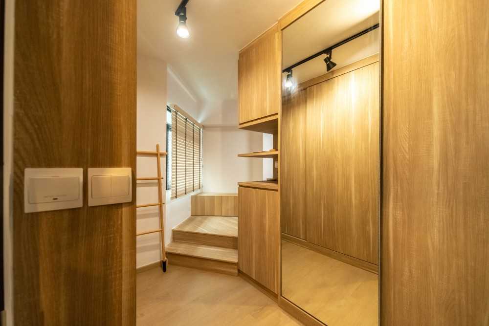 Scandinavian Bedroom with Cove Lighting and Built-in Bed