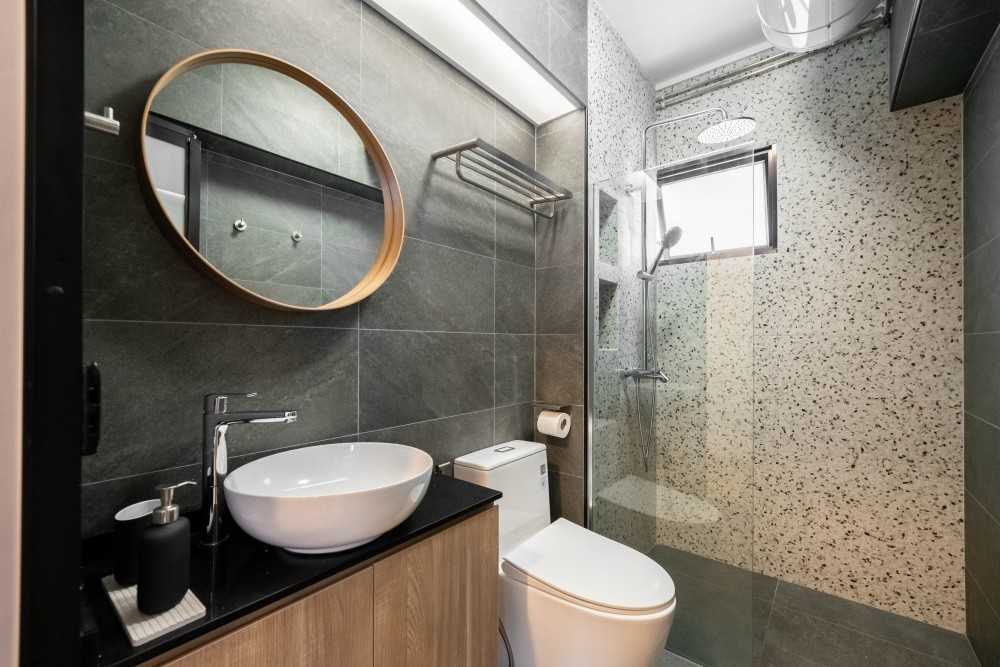 Scandinavian Bathroom with Mirror and Shower Screen