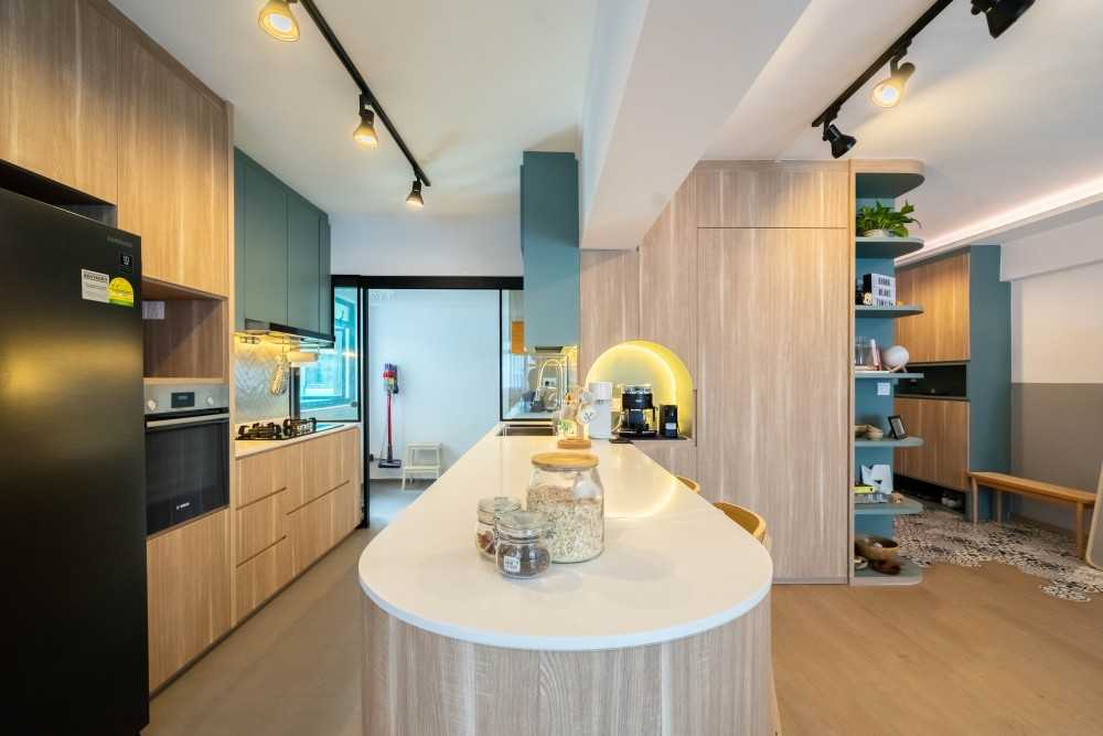 Scandinavian Kitchen with Kitchen Window and Kitchen Island