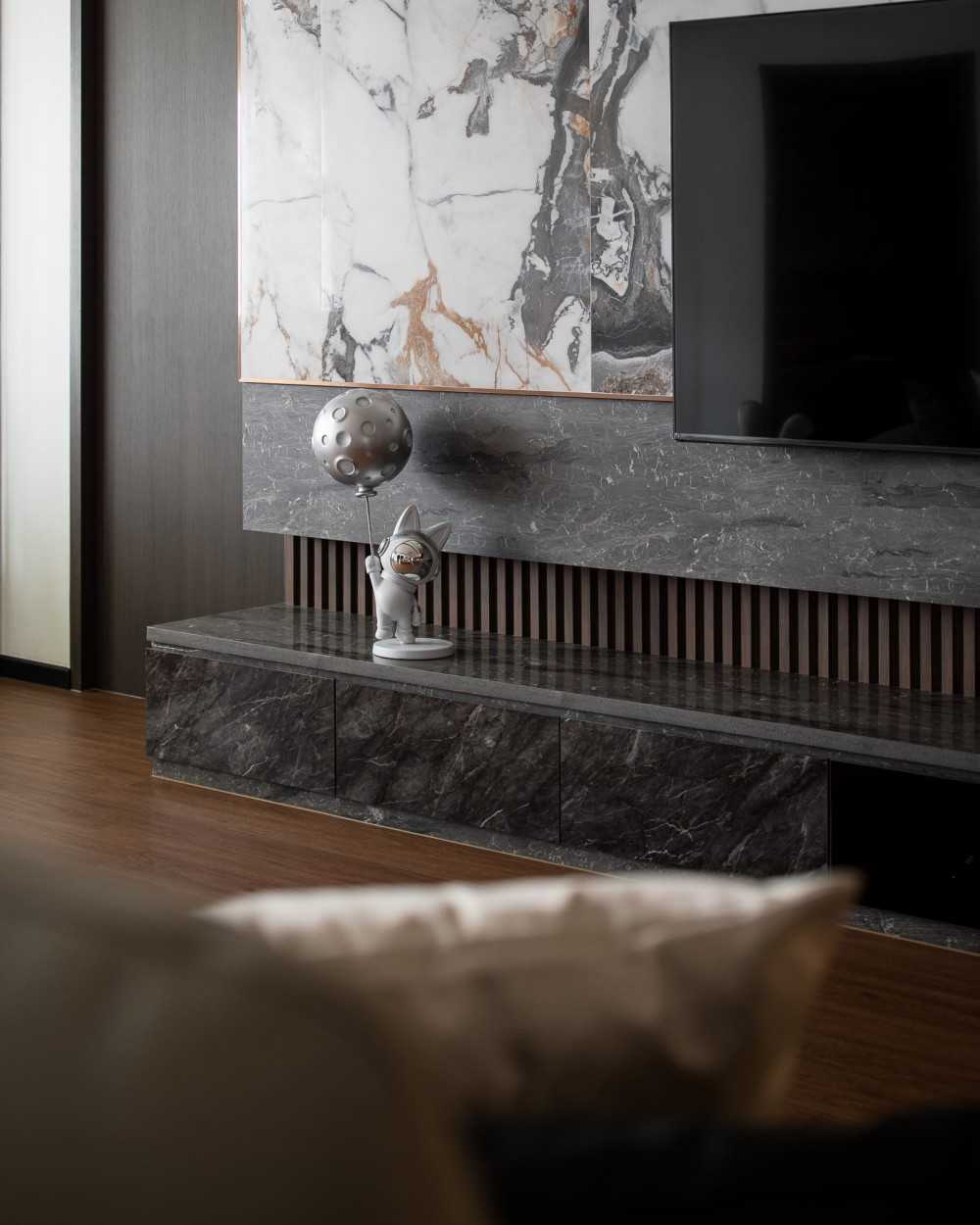 Contemporary Living Room with Bookshelf and Vinyl Flooring