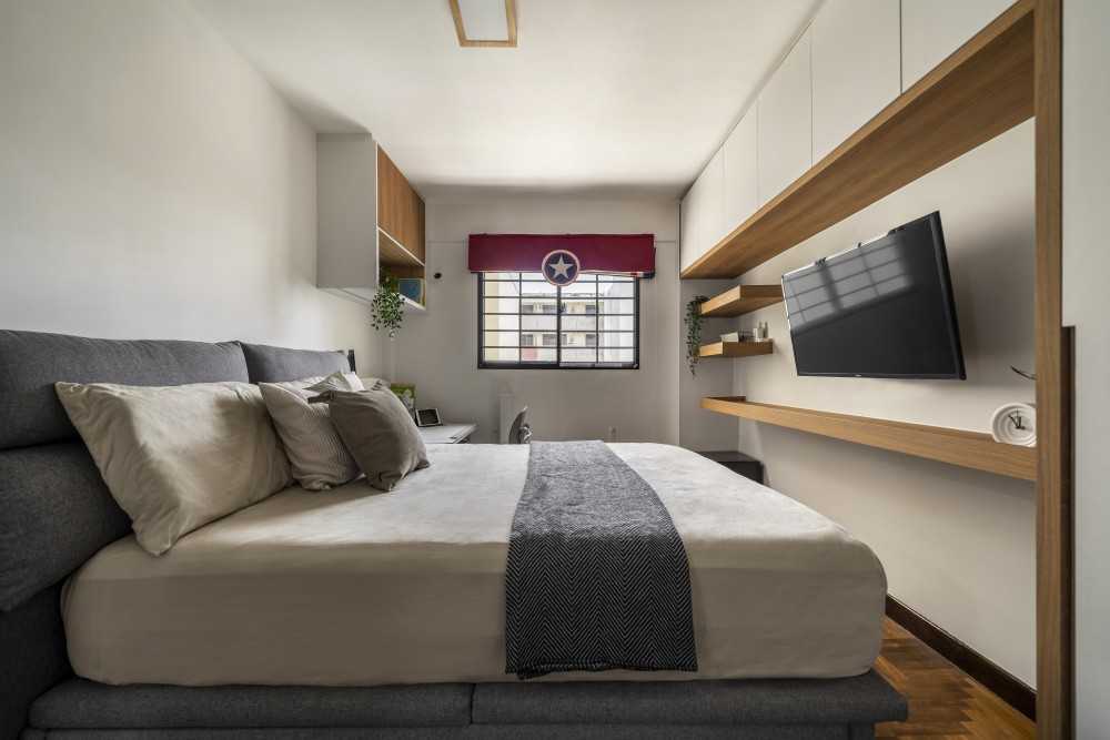 Modern Bedroom with Bookshelf and Vinyl Flooring