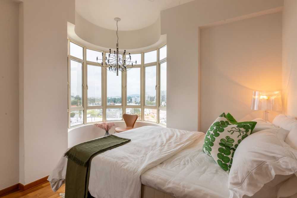 Contemporary Bedroom with Vinyl Flooring and Chandelier
