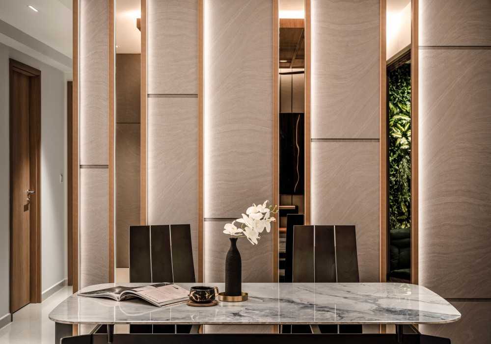 Contemporary Dining Room with Dining Table and Tableware