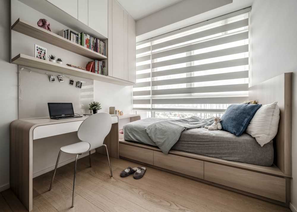 Minimalist Bedroom with Platform Bed and Bedside Table