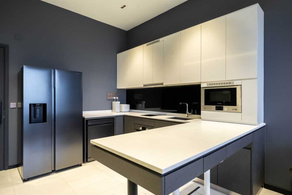 Contemporary Kitchen with Kitchen Window and Open Kitchen